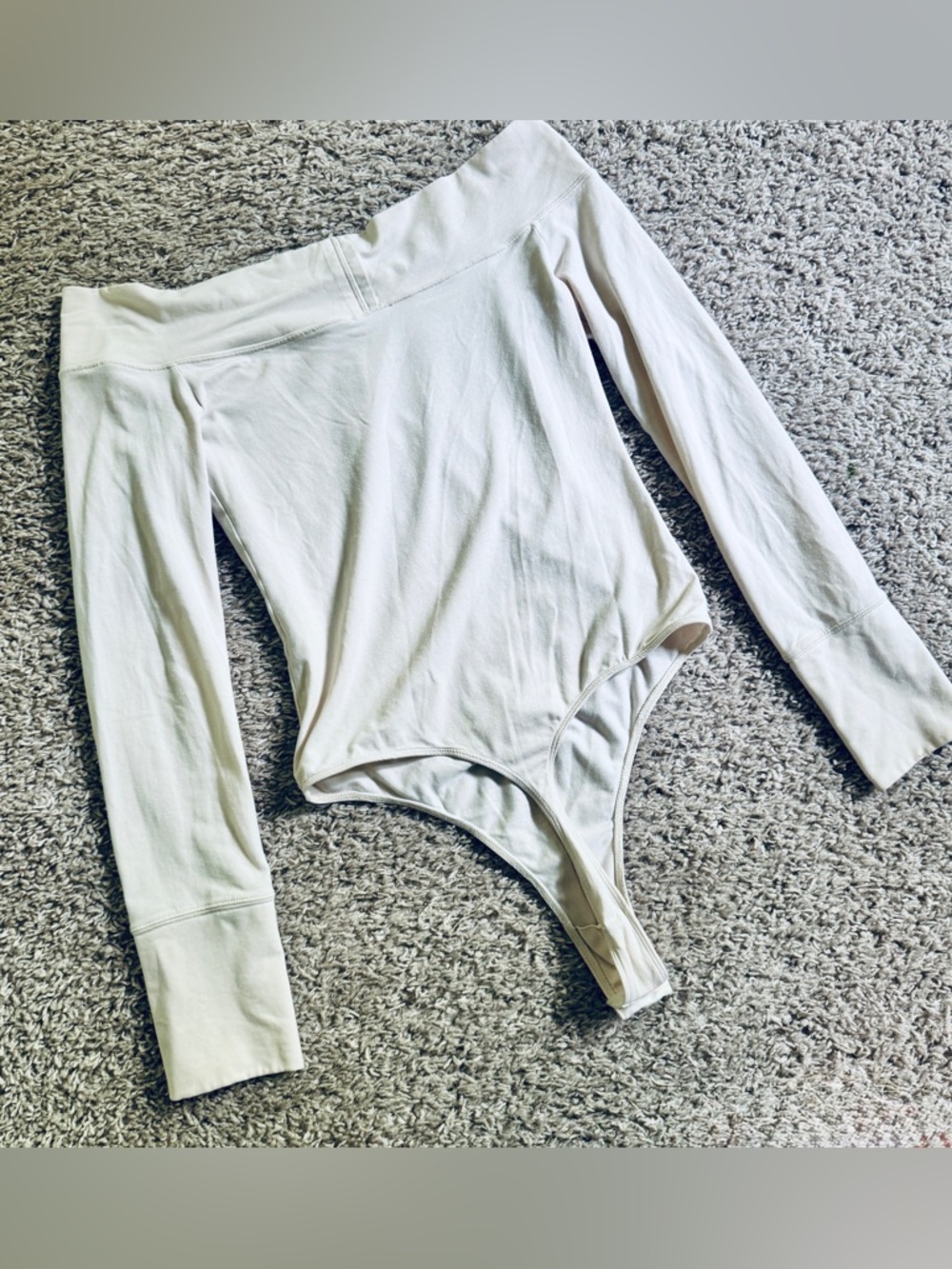 Free People | Off-Shoulder Long Sleeve Cream Bodysuit Size Medium - Picture 11 of 13
